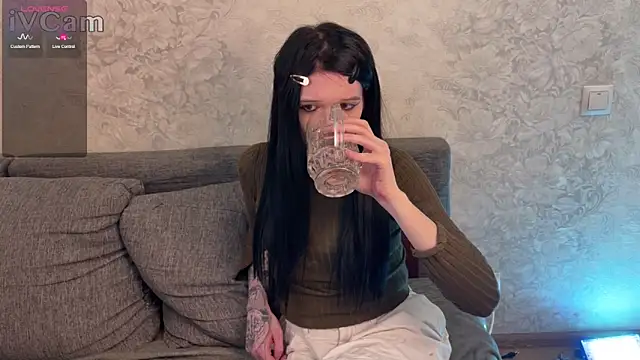 Simona Rain online show from March 5, 2025, 1:42 am