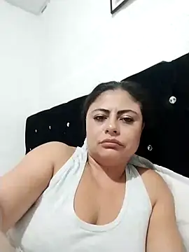 ElizabethWeil online show from January 6, 2026, 6:50 am