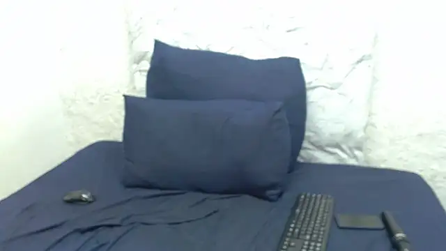 LolaTwerksXX online show from March 8, 2025, 11:05 am