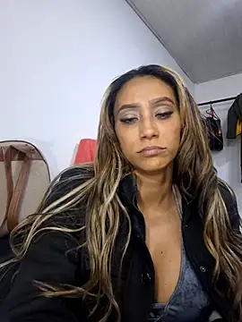 Snapshot of salome_drasin chatting on October 15, 2025, 11:27 pm salome drasin online show from October 15, 2025, 11:27 pm