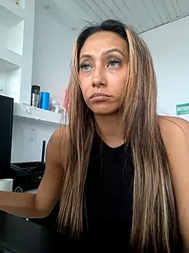 Snapshot of salome_drasin chatting on November 14, 2025, 3:00 pm salome drasin online show from November 14, 2025, 3:00 pm