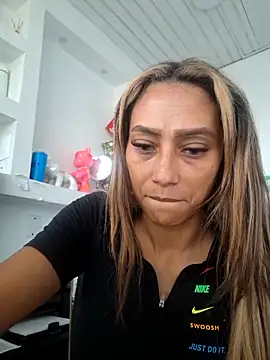 Snapshot of salome_drasin chatting on December 18, 2025, 1:28 pm salome drasin online show from December 18, 2025, 1:28 pm