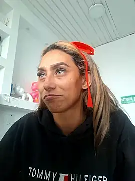 Snapshot of salome_drasin chatting on January 8, 2026, 3:47 pm salome drasin online show from January 8, 2026, 3:47 pm