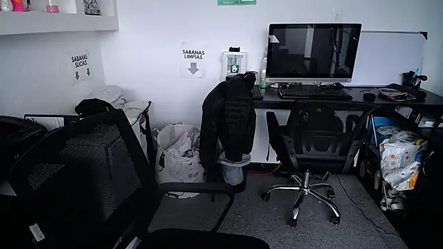 Snapshot of salome_drasin chatting on February 25, 2026, 1:54 pm salome drasin online show from February 25, 2026, 1:54 pm