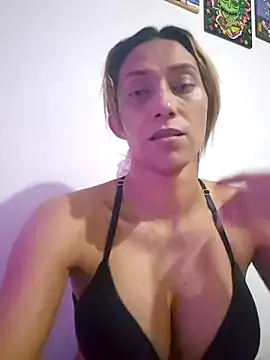 Snapshot of salome_drasin chatting on May 27, 2026, 5:26 am salome drasin online show from May 27, 2026, 5:26 am