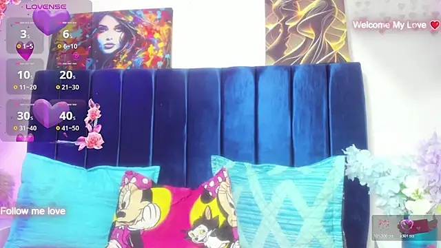 Hellen starx online show from October 18, 2025, 8:09 pm