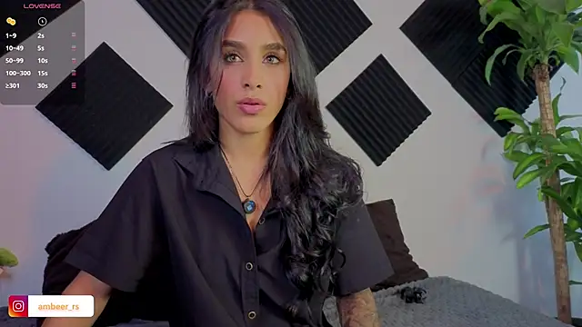 Ambeer Rousess online show from October 22, 2025, 8:19 pm