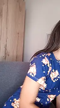 sofiaVelez01 online show from December 28, 2024, 7:01 pm