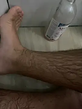 FabioF698 online show from January 25, 2025, 7:39 pm