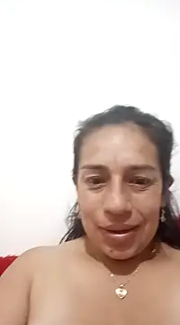 Snapshot of yaz_guzman chatting on January 7, 2025, 8:45 am yaz guzman online show from January 7, 2025, 8:45 am