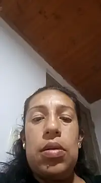 Snapshot of yaz_guzman chatting on March 23, 2025, 12:26 am yaz guzman online show from March 23, 2025, 12:26 am