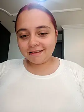 CURVY-HORNY online show from December 17, 2025, 9:43 pm