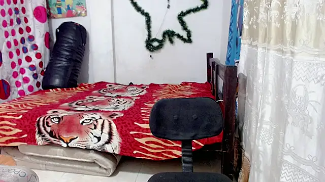 danilo302209 online show from January 7, 2025, 10:52 pm