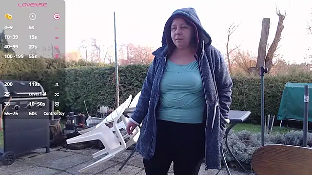 KasiaPrivat online show from December 31, 2024, 1:52 pm