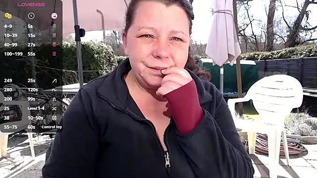 KasiaPrivat online show from March 17, 2025, 10:17 am