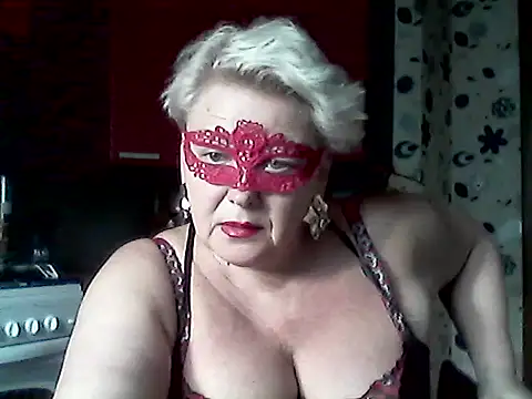 Lisa Suzie online show from March 17, 2026, 2:31 pm