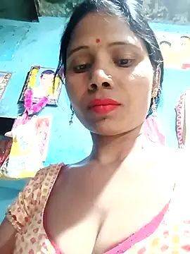 Snapshot of Kajal__Mehra chatting on March 11, 2025, 4:43 am Kajal Mehra online show from March 11, 2025, 4:43 am