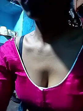 Snapshot of Kajal__Mehra chatting on September 16, 2025, 12:44 am Kajal Mehra online show from September 16, 2025, 12:44 am