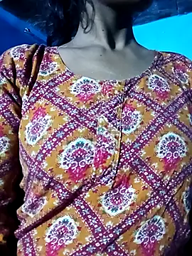 Snapshot of Kajal__Mehra chatting on October 8, 2025, 3:31 pm Kajal Mehra online show from October 8, 2025, 3:31 pm