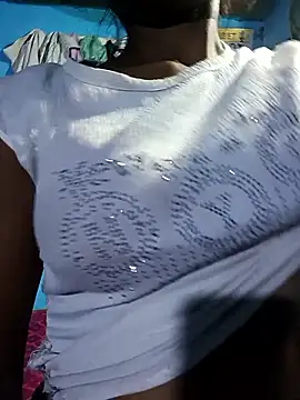 Snapshot of Kajal__Mehra chatting on October 18, 2025, 3:13 pm Kajal Mehra online show from October 18, 2025, 3:13 pm