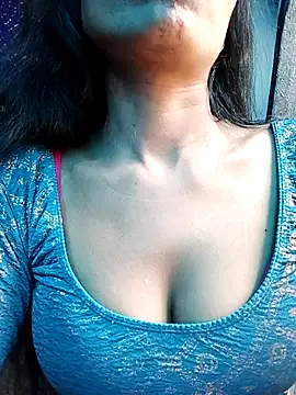 Snapshot of Kajal__Mehra chatting on November 21, 2025, 7:18 am Kajal Mehra online show from November 21, 2025, 7:18 am