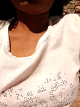 Snapshot of Kajal__Mehra chatting on November 27, 2025, 7:54 am Kajal Mehra online show from November 27, 2025, 7:54 am