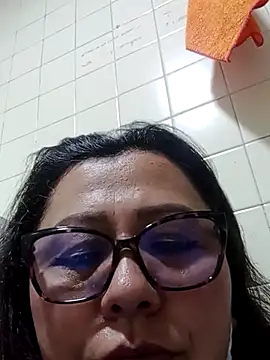 Darly Gomez online show from December 21, 2024, 2:30 am