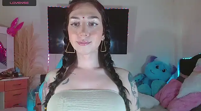 Snapshot of karla_zambrano chatting on December 27, 2024, 10:05 pm karla zambrano online show from December 27, 2024, 10:05 pm