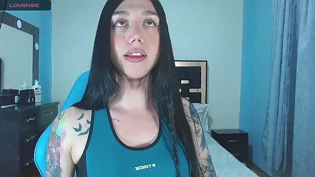 Snapshot of karla_zambrano chatting on November 9, 2025, 5:55 pm karla zambrano online show from November 9, 2025, 5:55 pm