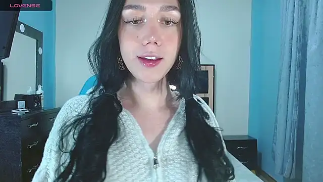 Snapshot of karla_zambrano chatting on November 12, 2025, 9:25 pm karla zambrano online show from November 12, 2025, 9:25 pm