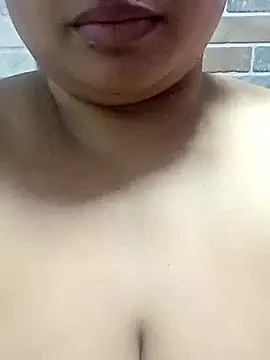 mariloca online show from December 8, 2024, 9:19 pm