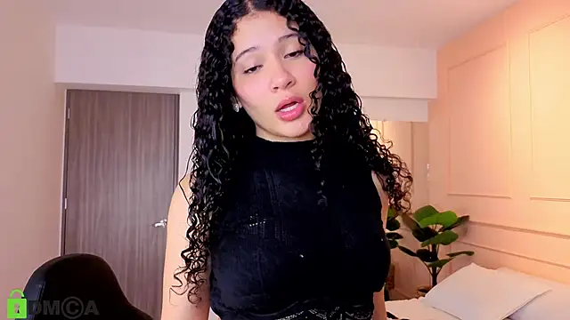 Snapshot of SHARONN____ chatting on November 8, 2025, 3:29 am SHARONN online show from November 8, 2025, 3:29 am