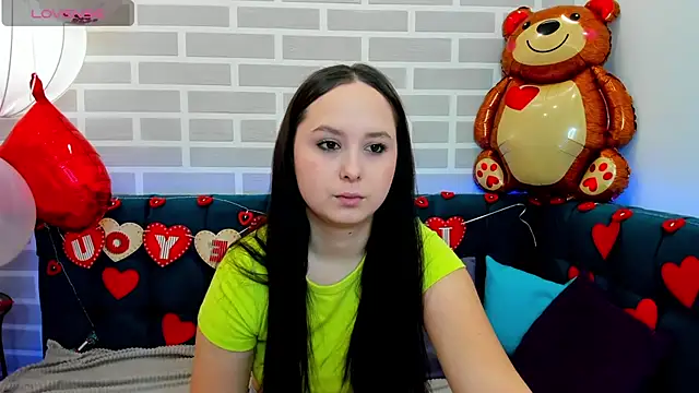 Snapshot of BeatriceReeves chatting on February 16, 2026, 1:02 am BeatriceReeves online show from February 16, 2026, 1:02 am