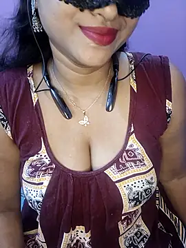Sexy Mona Bhabhi online show from October 16, 2025, 6:31 pm