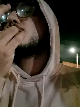 Nene1325 online show from December 19, 2024, 3:18 am