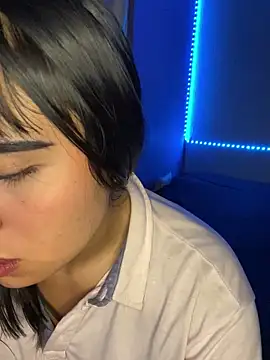 Snapshot of Chelly_GS chatting on December 23, 2024, 5:39 am Chelly GS online show from December 23, 2024, 5:39 am