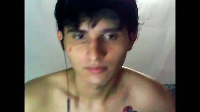 Snapshot of Charley_quin chatting on February 24, 2025, 11:41 pm Charley quin online show from February 24, 2025, 11:41 pm