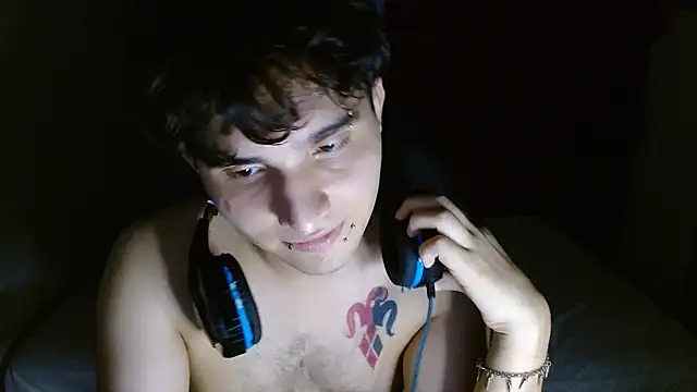 Charley quin online show from July 14, 2026, 11:32 pm