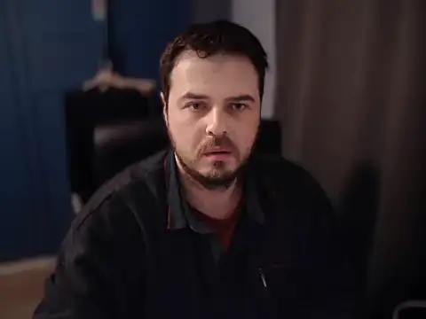 Snapshot of CuteMan33 chatting on February 19, 2026, 11:56 pm CuteMan33 online show from February 19, 2026, 11:56 pm