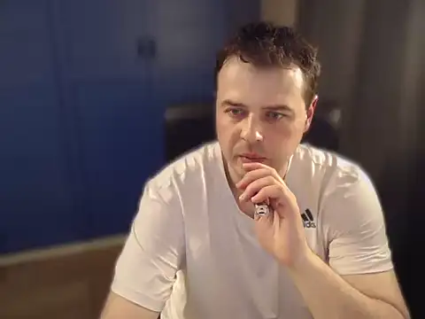 CuteMan33 online show from May 8, 2026, 10:26 pm