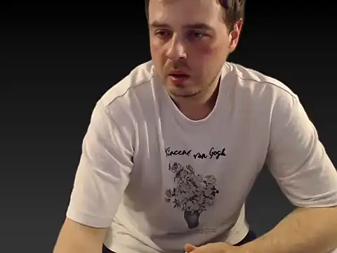 CuteMan33 online show from June 11, 2026, 1:27 am