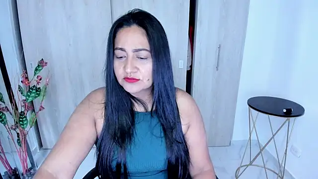 Snapshot of Adele_Sweett chatting on May 15, 2026, 11:06 am Adele Sweett online show from May 15, 2026, 11:06 am