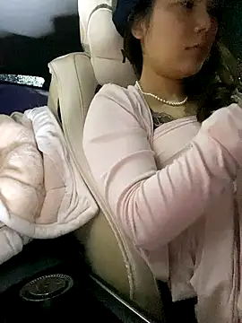 Snapshot of ChuChu1991 chatting on November 16, 2025, 12:44 pm ChuChu1991 online show from November 16, 2025, 12:44 pm