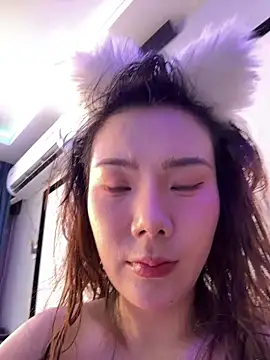 Snapshot of ChuChu1991 chatting on February 8, 2026, 5:11 am ChuChu1991 online show from February 8, 2026, 5:11 am