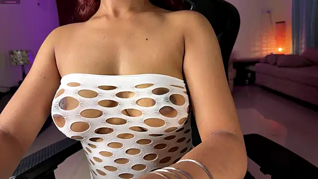 Snapshot of SEXY_JENNY_ chatting on April 16, 2026, 9:39 pm SEXY JENNY online show from April 16, 2026, 9:39 pm