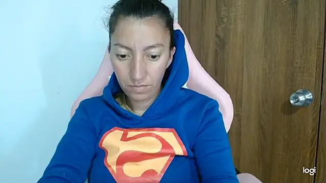 Snapshot of kaybabyhot chatting on October 2, 2025, 4:36 pm kaybabyhot online show from October 2, 2025, 4:36 pm