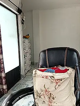 Snapshot of Hot-Angel_ chatting on January 16, 2026, 5:44 am Hot-Angel online show from January 16, 2026, 5:44 am