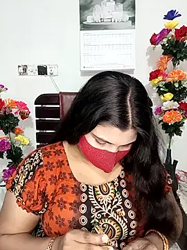 Snapshot of Hot-Angel_ chatting on February 10, 2026, 5:28 pm Hot-Angel online show from February 10, 2026, 5:28 pm