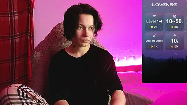 esajukyy online show from November 20, 2025, 11:32 am