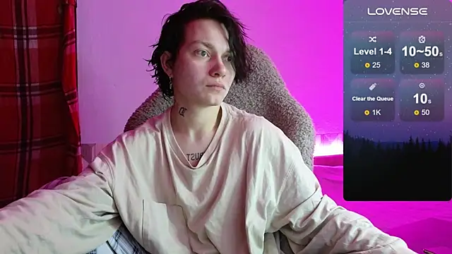 esajukyy online show from November 27, 2025, 4:09 pm